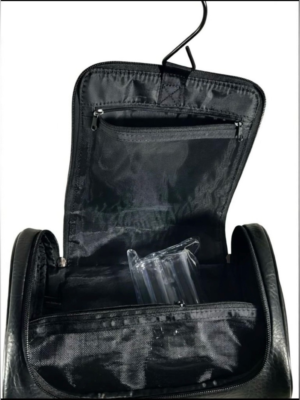 Penguin Munsingwear Men’s Hanging Toiletry Travel Kit Bag with Bottles Black NWT - Picture 8 of 14